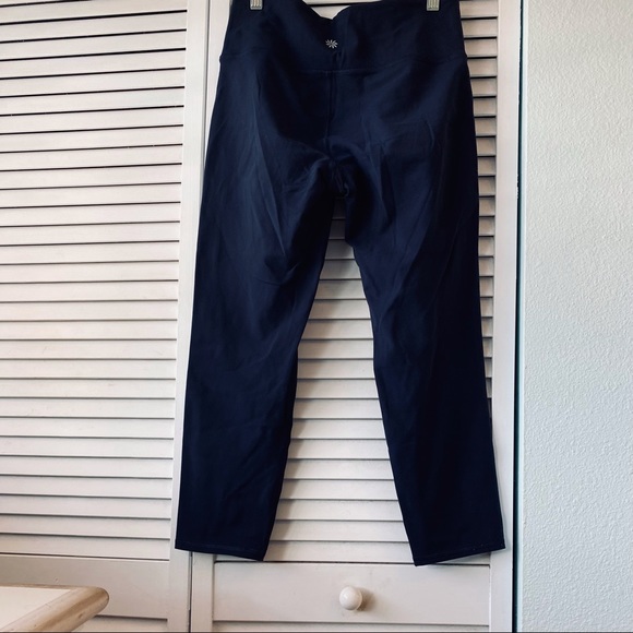 🪷LOT (3) ATHLETA HIGH-RISE CROP LEGGINGS - Picture 9 of 9